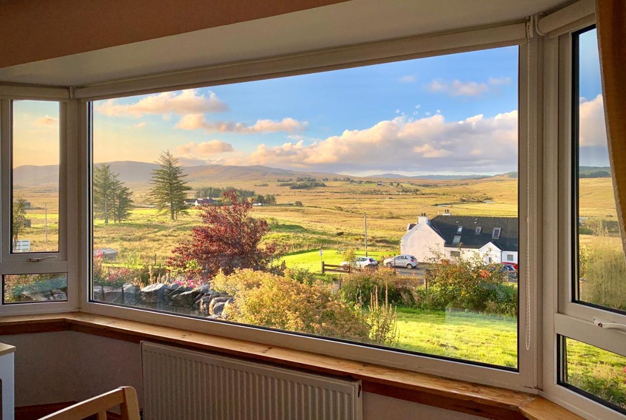 Blacksmith Holiday Home Near Portree In Central Skye エクステリア 写真